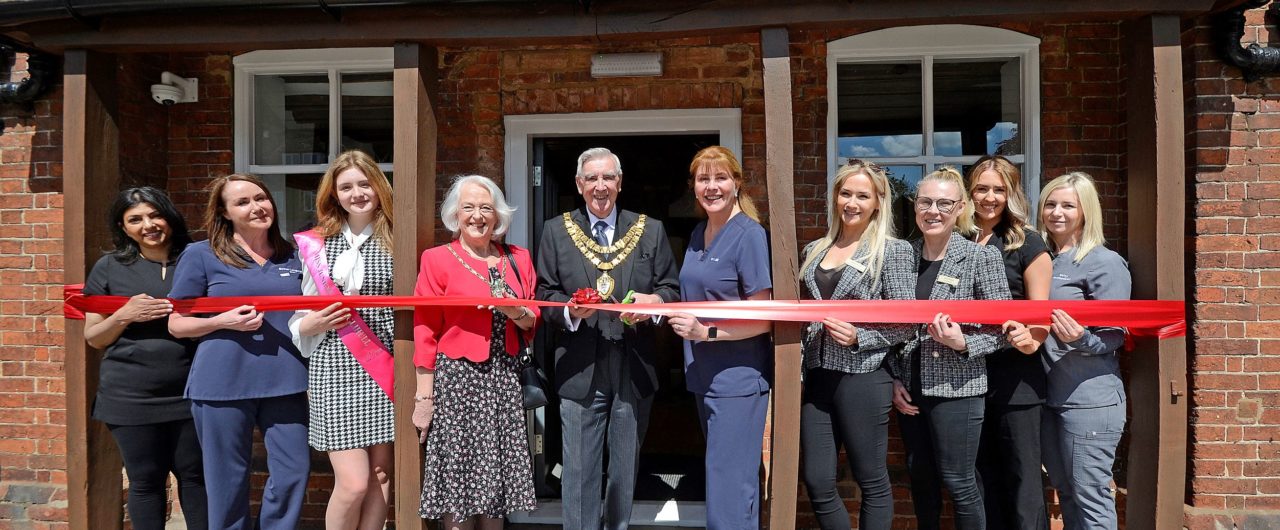 A Sunny, Sparkling Open Day with the Mayor!